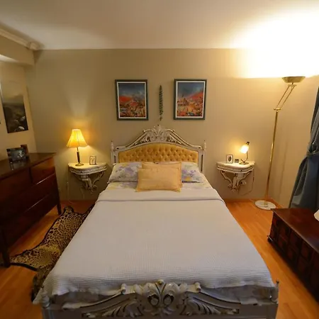 Elegant Family With A Pool & Garden Oasis Villa Skopje