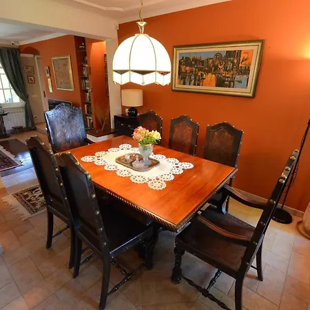 Elegant Family With A Pool & Garden Oasis Villa Skopje