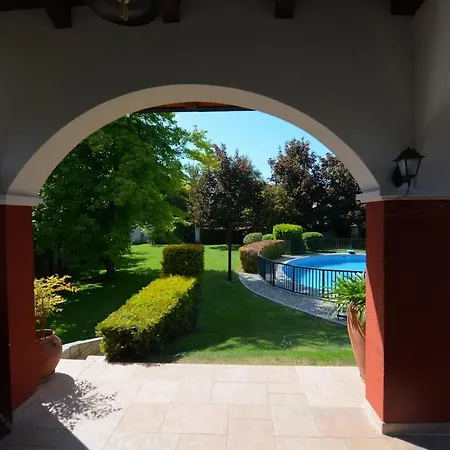 Elegant Family With A Pool & Garden Oasis * Skopje